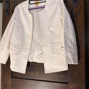 Kasper Women's White Blazer with Buttoned Pockets